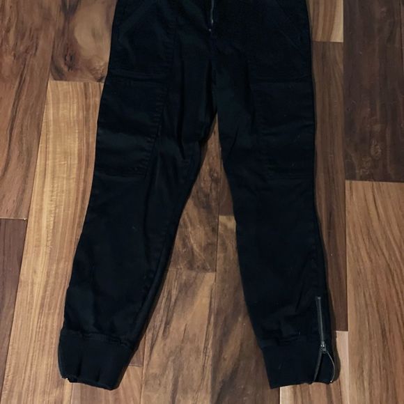 Level 99 Zip Up Bottom Dress Pants NWOT - Picture 2 of 3